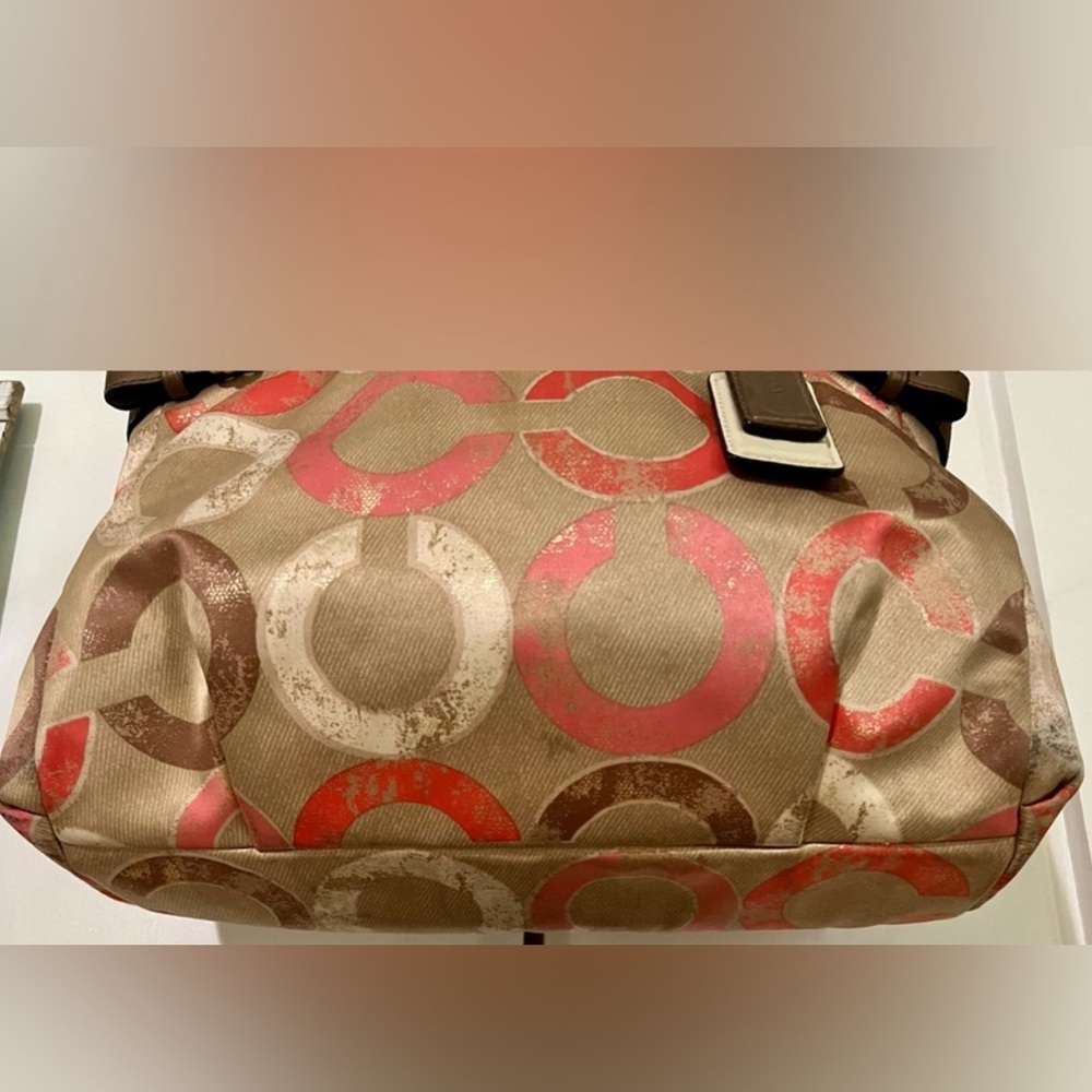 Coach Madison Signature Pink Op Art Carryall Satchel/Handbag - Picture 6 of 9